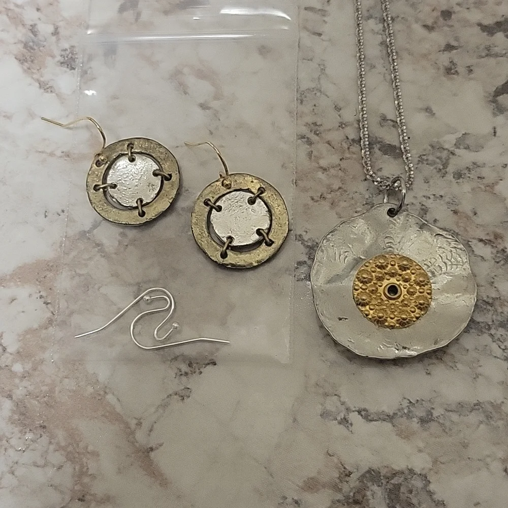 Sea Urchin pendant set- on .925 adjustable chain AND EARRINGS! - Picture 7 of 13